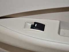2013款 1.5L 手动 尊贵型