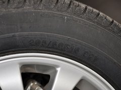 2012款 2.0L 手动 尊贵型