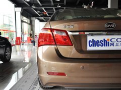 2012款 2.0L 手动 尊贵型