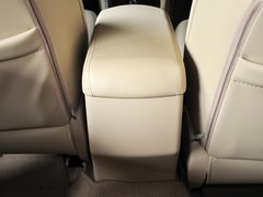 2012款 2.0L 手动 尊贵型