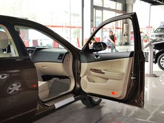 2012款 2.0L 手动 尊贵型