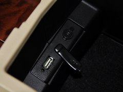2012款 2.0L 手动 尊贵型