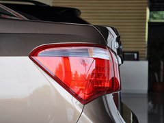 2012款 2.0L 手动 尊贵型