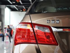 2012款 2.0L 手动 尊贵型