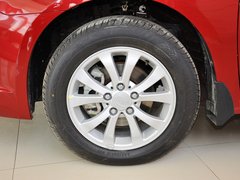 2012款 1.5T 手动 尊贵型