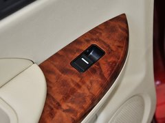 2012款 1.5T 手动 尊贵型