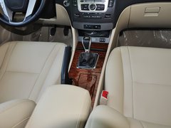 2012款 1.5T 手动 尊贵型