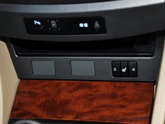 2012款 1.5T 手动 尊贵型
