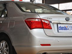 2012款 1.5T DCT 尊荣型