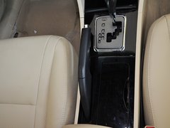 2012款 1.5T DCT 尊荣型