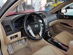 2012款 1.5T DCT 尊荣型
