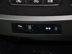 2012款 1.5T DCT 尊荣型