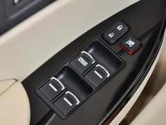 比亚迪G6 2012款 1.5T DCT 尊荣型