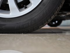 2012款 1.5T DCT 尊荣型