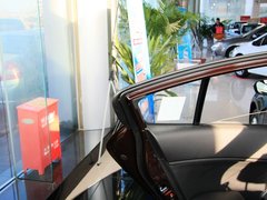 2013款 1.6L 自动 Premium