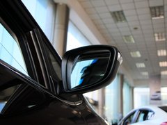 2013款 1.6L 自动 Premium