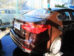 2013款 1.6L 自动 Premium