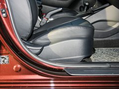 2013款 1.6L 自动 Premium
