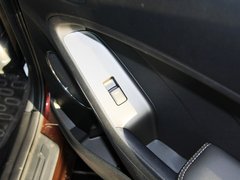 2013款 1.6L 自动 Premium