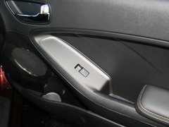2013款 1.6L 自动 Premium