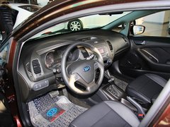 2013款 1.6L 自动 Premium