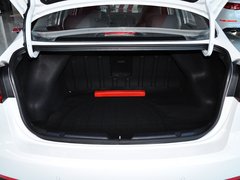 2013款 1.6L 自动 Premium