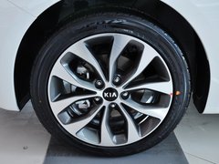 2013款 1.6L 自动 Premium