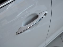 2013款 1.6L 自动 Premium