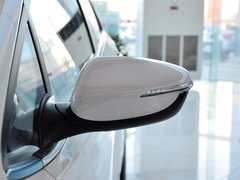 2013款 1.6L 自动 Premium