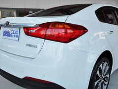 2013款 1.6L 自动 Premium
