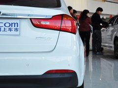 2013款 1.6L 自动 Premium