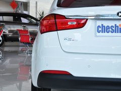 2013款 1.6L 自动 Premium