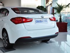 2013款 1.6L 自动 Premium