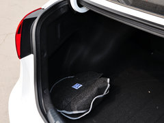 2013款 1.6L 自动 DLX