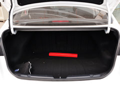 2013款 1.6L 自动 DLX