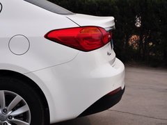 2013款 1.6L 自动 DLX
