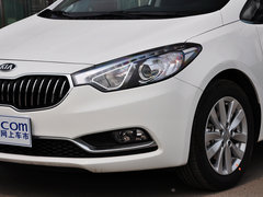2013款 1.6L 自动 DLX