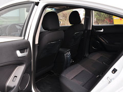 2013款 1.6L 自动 DLX