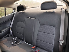 2013款 1.6L 自动 DLX