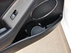 2013款 1.6L 自动 DLX