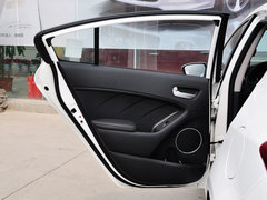 2013款 1.6L 自动 DLX