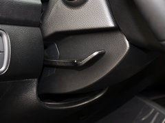 2013款 1.6L 自动 DLX