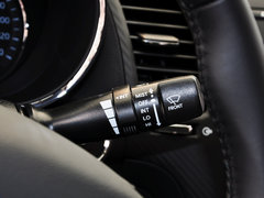 2013款 1.6L 自动 DLX