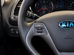 2013款 1.6L 自动 DLX