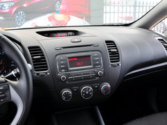 2013款 1.6L 自动 DLX