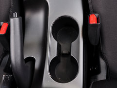 2013款 1.6L 自动 DLX