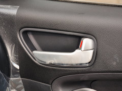 2013款 1.6L 自动 DLX