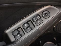 2013款 1.6L 自动 DLX