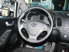 2013款 1.6L 自动 GLS