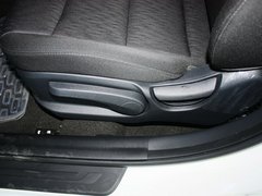 2013款 1.6L 自动 GLS